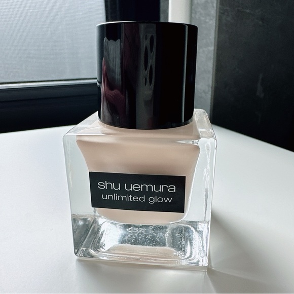 Shu Uemura Other - 🔥Shu Uemura unlimited glow foundation 584 fair sand